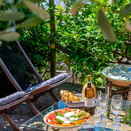 Villa Capri De Charme By Napoliapartments *