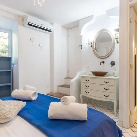 Capri De Charme By Napoliapartments * Anacapri (Isola di Capri)